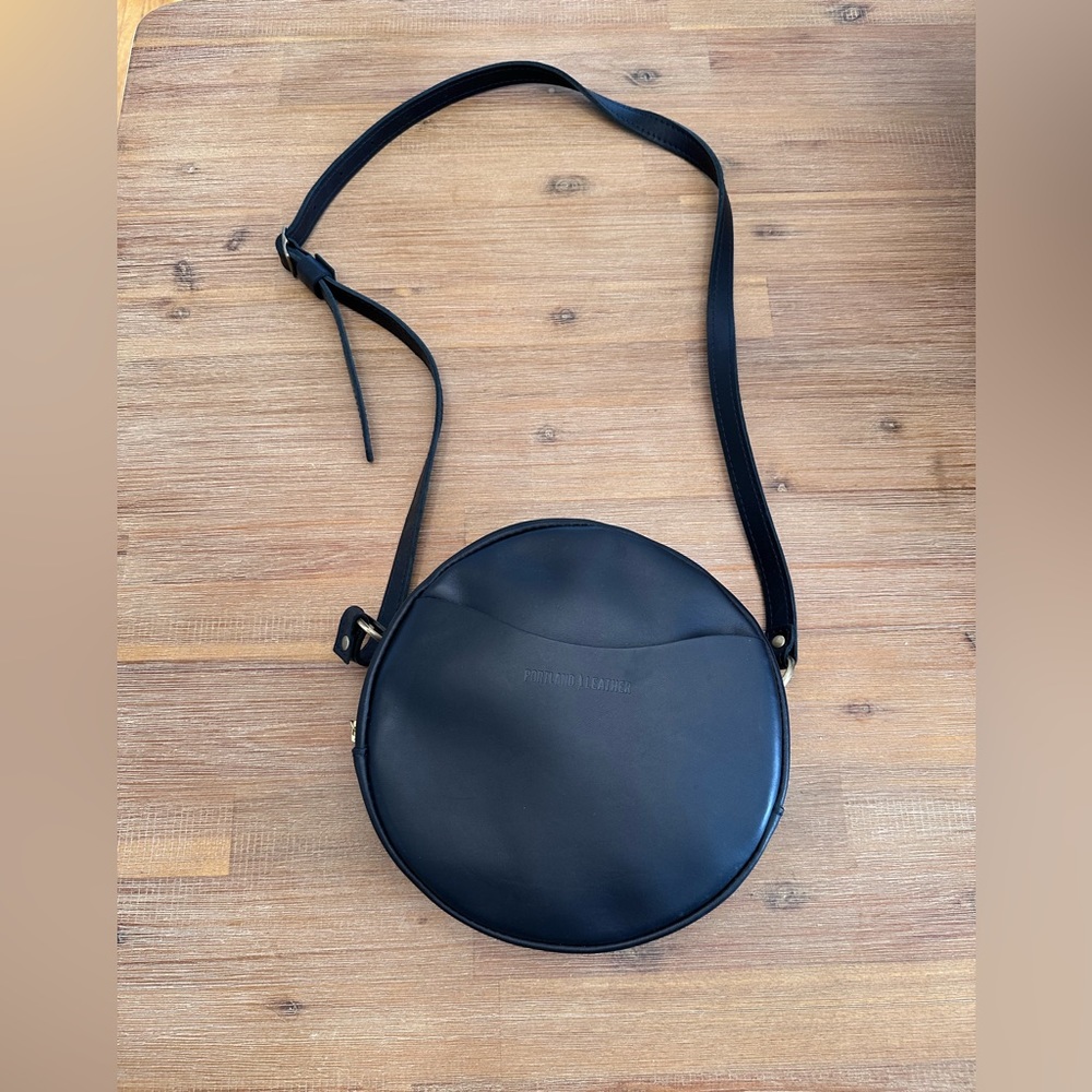 Portland Leather Goods Crossbody Bag